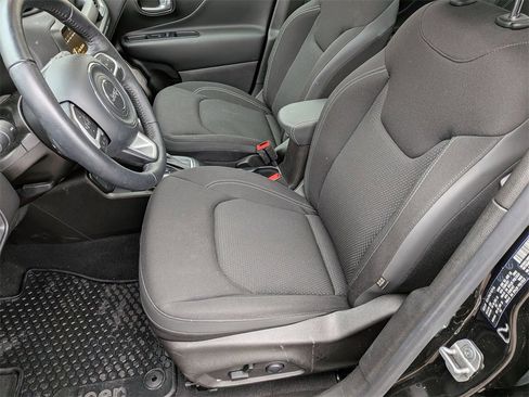 Used 2023 Jeep Renegade Latitude w/ Sun/Sound Group image 22