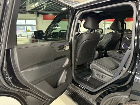 Used 2025 INFINITI QX80 Autograph w/ Premium Cargo Package image 15