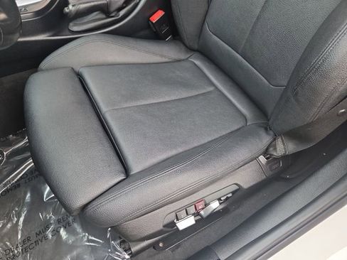 Used 2018 BMW 330e image 30