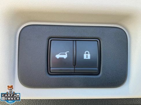 Used 2024 Nissan Ariya AWD image 9