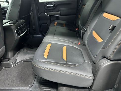 Used 2022 GMC Sierra 2500 AT4 image 41
