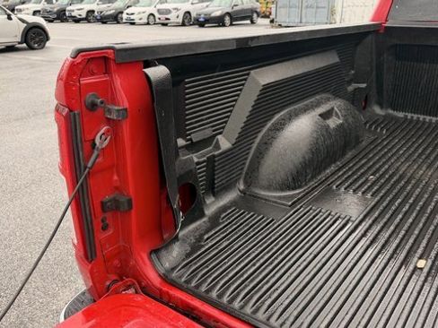 Used 2021 RAM 1500 Big Horn image 15