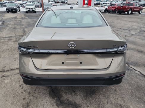 New 2026 Nissan Sentra SL image 7