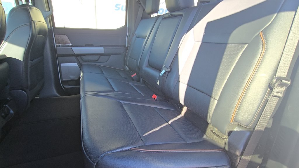Used 2026 Ford F450 Lariat w/ FX4 Off-Road Package AWD/4WD image 24