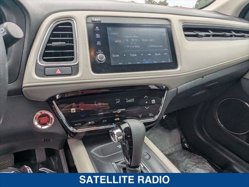 Used 2019 Honda HR-V EX-L image 17