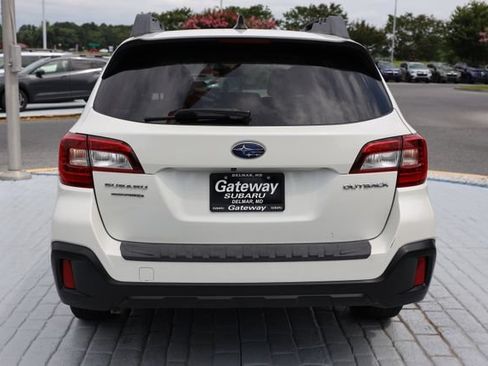 Used 2019 Subaru Outback 2.5i Limited w/ Popular Package #2 AWD/4WD image 4