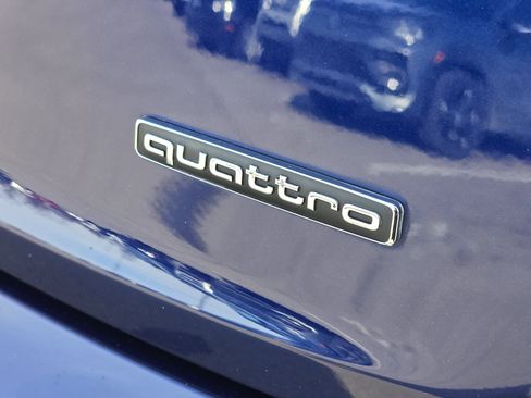 Used 2021 Audi Q5 Premium Plus w/ Premium Plus Package image 16