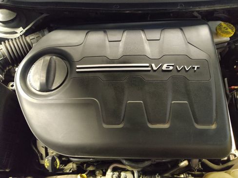 Used 2022 Jeep Cherokee Latitude Lux AWD/4WD image 30
