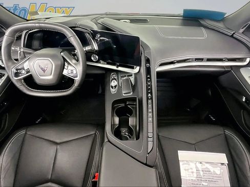 Used 2024 Chevrolet Corvette Stingray Coupe RWD image 13
