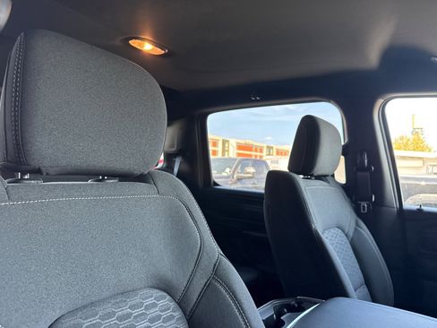 New 2026 RAM 1500 Express AWD/4WD image 15