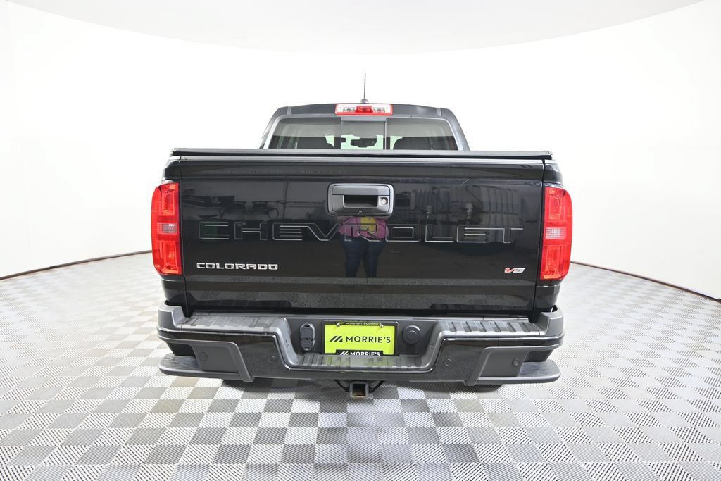 Used 2022 Chevrolet Colorado Z71 w/ Z71 Midnight Edition AWD/4WD image 5