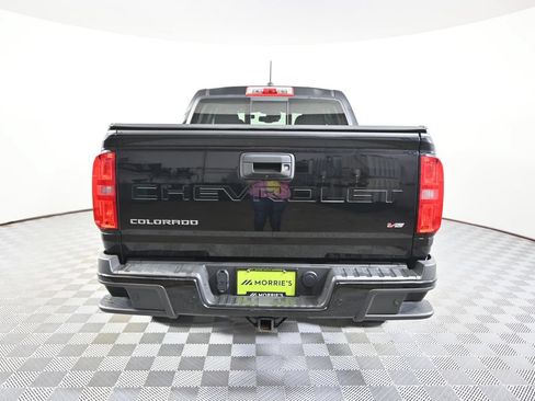 Used 2022 Chevrolet Colorado Z71 w/ Z71 Midnight Edition AWD/4WD image 5