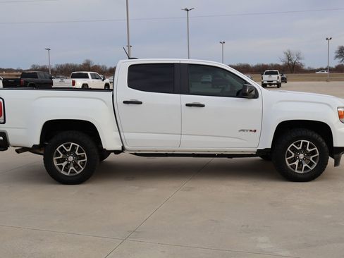 Used 2022 GMC Canyon AT4 w/ Trailering Package image 6
