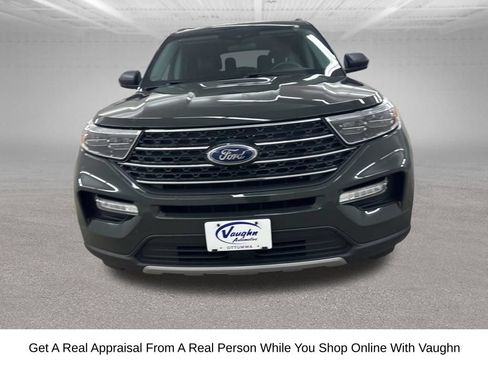 Used 2024 Ford Explorer XLT w/ Equipment Group 202A AWD/4WD image 5