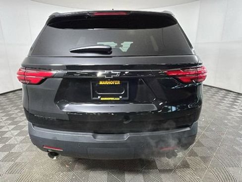 Used 2022 Chevrolet Traverse LT FWD image 4