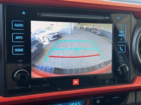 Certified 2017 Toyota Tacoma TRD Sport RWD image 28