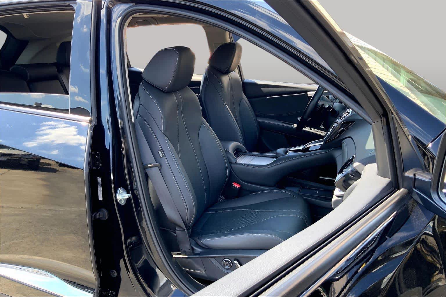 Used 2022 Acura RDX w/ Technology Package AWD/4WD image 9
