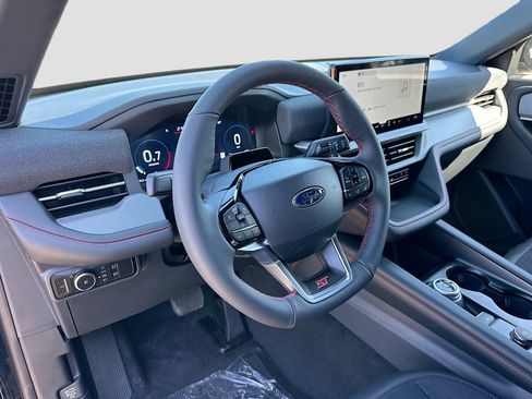 New 2026 Ford Explorer ST image 6