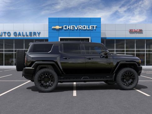 New 2025 GMC Hummer EV 2X w/ LPO, Dark Essentials Package image 6