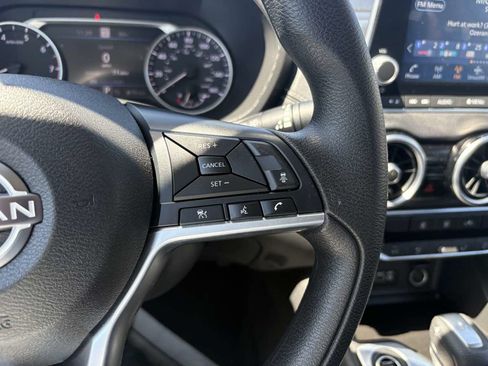 Used 2025 Nissan Sentra SV FWD image 24