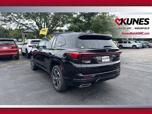 New 2026 Buick Enclave Sport Touring w/ Power Package image 8