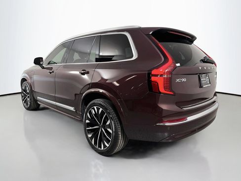 Certified 2025 Volvo XC90 T8 Ultra w/ Protection Package Premier AWD/4WD image 8