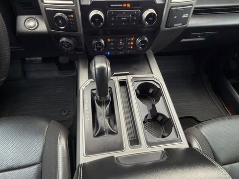 Used 2019 Ford F150 Raptor w/ Equipment Group 802A Luxury AWD/4WD image 22