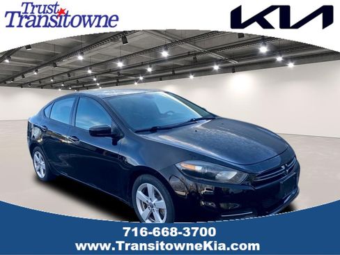 Used 2015 Dodge Dart SXT image 1