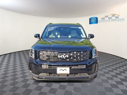 Used 2022 Kia Telluride EX w/ EX Premium Package AWD/4WD image 2