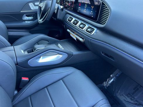 New 2026 Mercedes-Benz GLE 450 4MATIC image 18