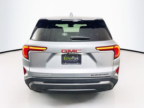 Used 2025 GMC Terrain Elevation image 7