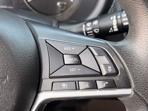 Used 2023 Nissan Kicks SV FWD image 26