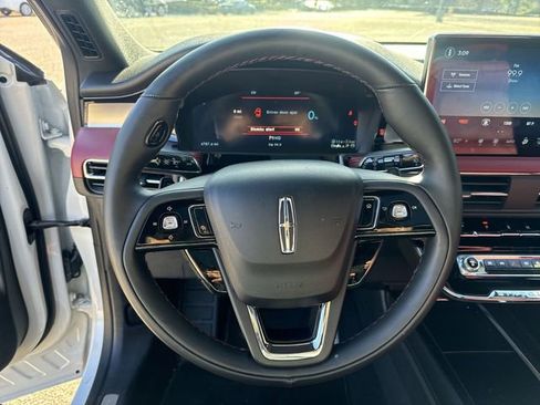 New 2025 Lincoln Corsair Grand Touring w/ Equipment Group 301A AWD/4WD image 14