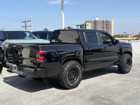 Used 2022 Nissan Frontier S w/ Technology Package RWD image 3