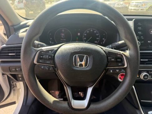 Used 2020 Honda Accord LX image 13