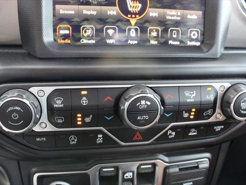 Certified 2020 Jeep Gladiator Rubicon image 30