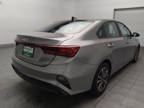 Used 2023 Kia Forte LXS FWD image 9