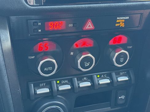 Used 2020 Toyota 86 image 19