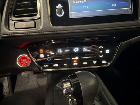 Used 2022 Honda HR-V EX image 27