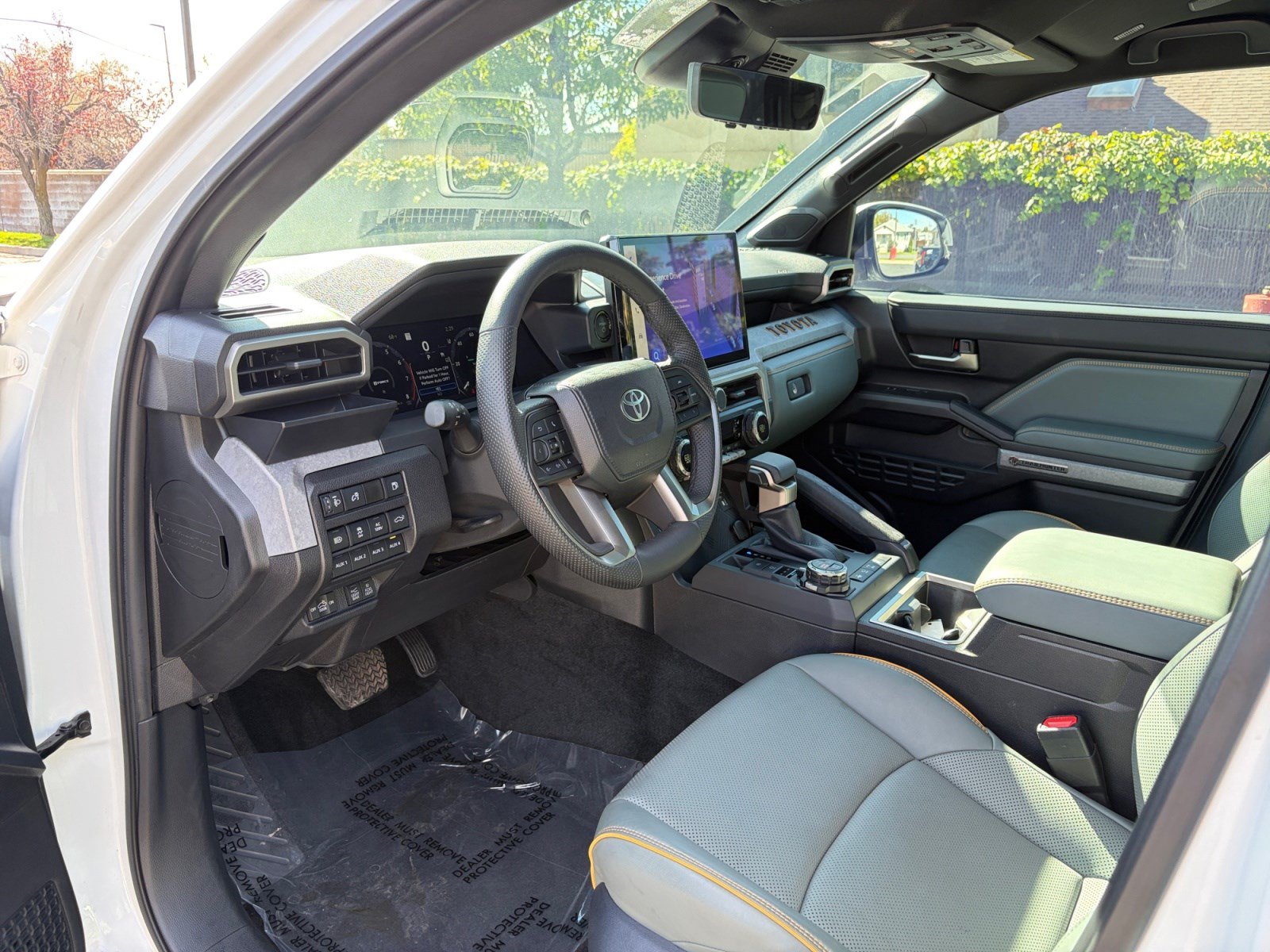 Certified 2025 Toyota Tacoma 4x4 Double Cab Hybrid image 10