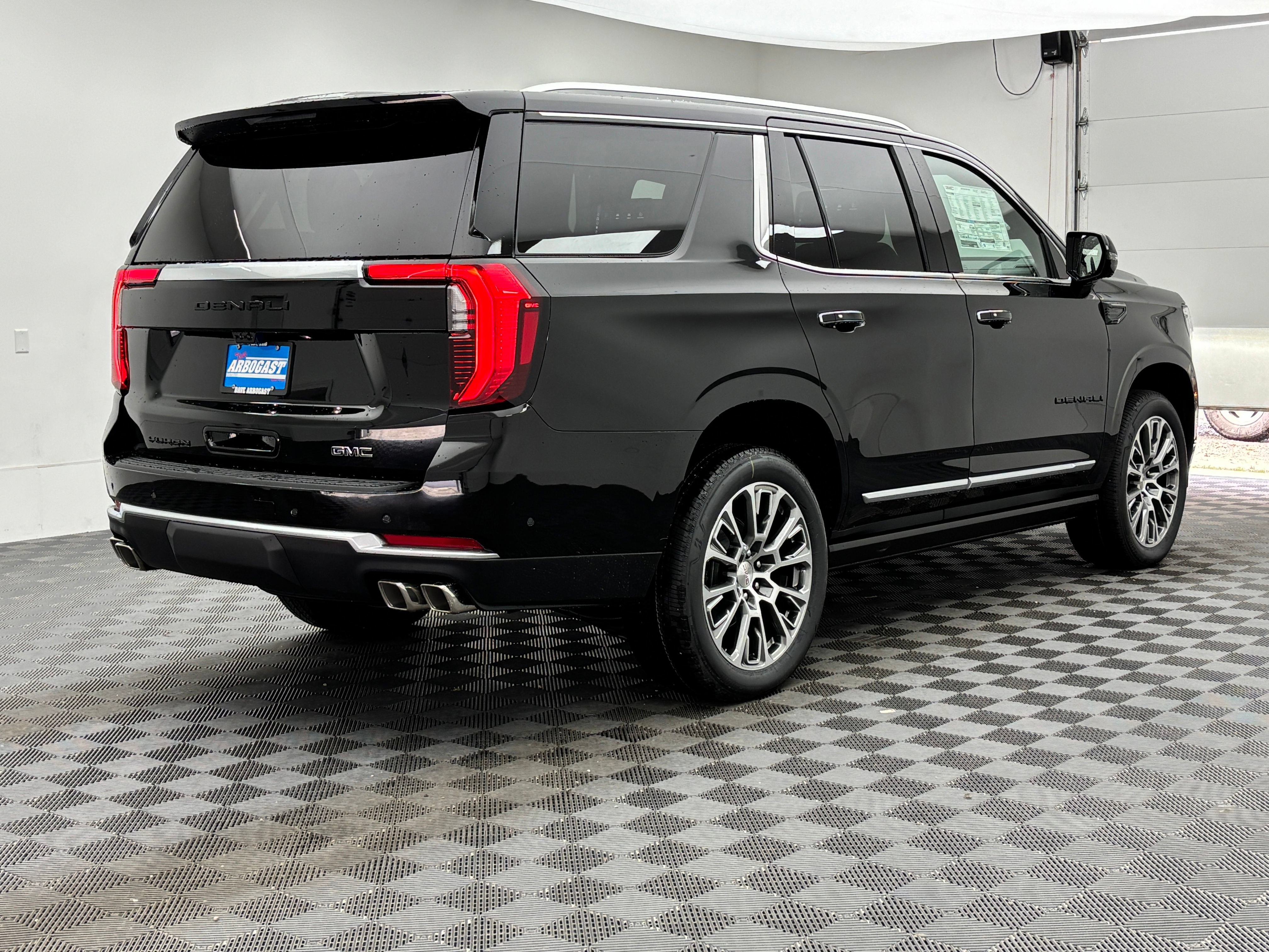 New 2026 GMC Yukon Denali AWD/4WD image 11