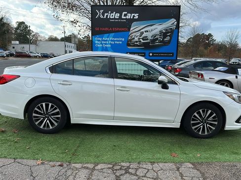 Used 2018 Subaru Legacy 2.5i Premium image 9