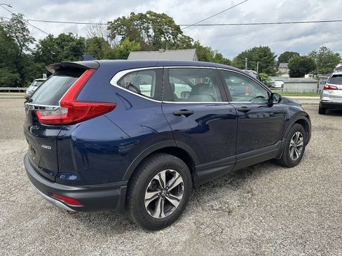 Used 2018 Honda CR-V LX image 3