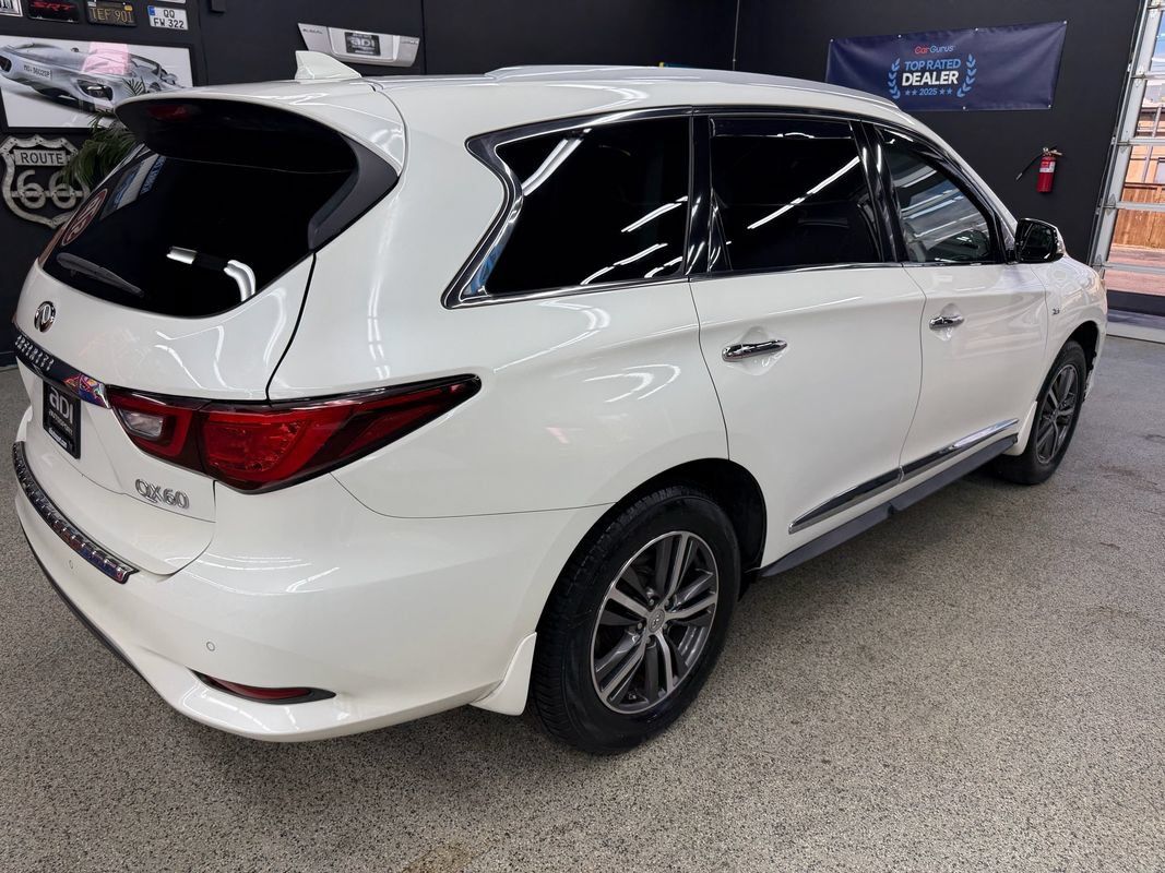 Used 2018 INFINITI QX60 Luxe w/ Premium Plus Package AWD/4WD image 5