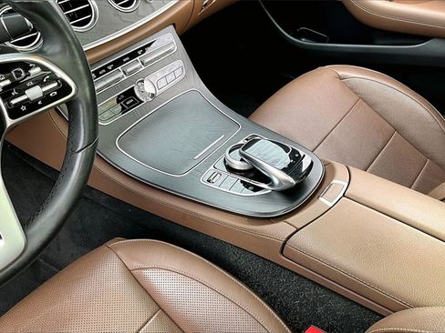 Used 2020 Mercedes-Benz E 450 4MATIC Sedan image 14