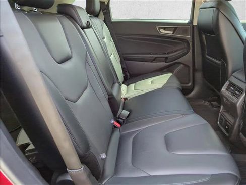 Used 2018 Ford Edge Titanium w/ Equipment Group 302A image 23