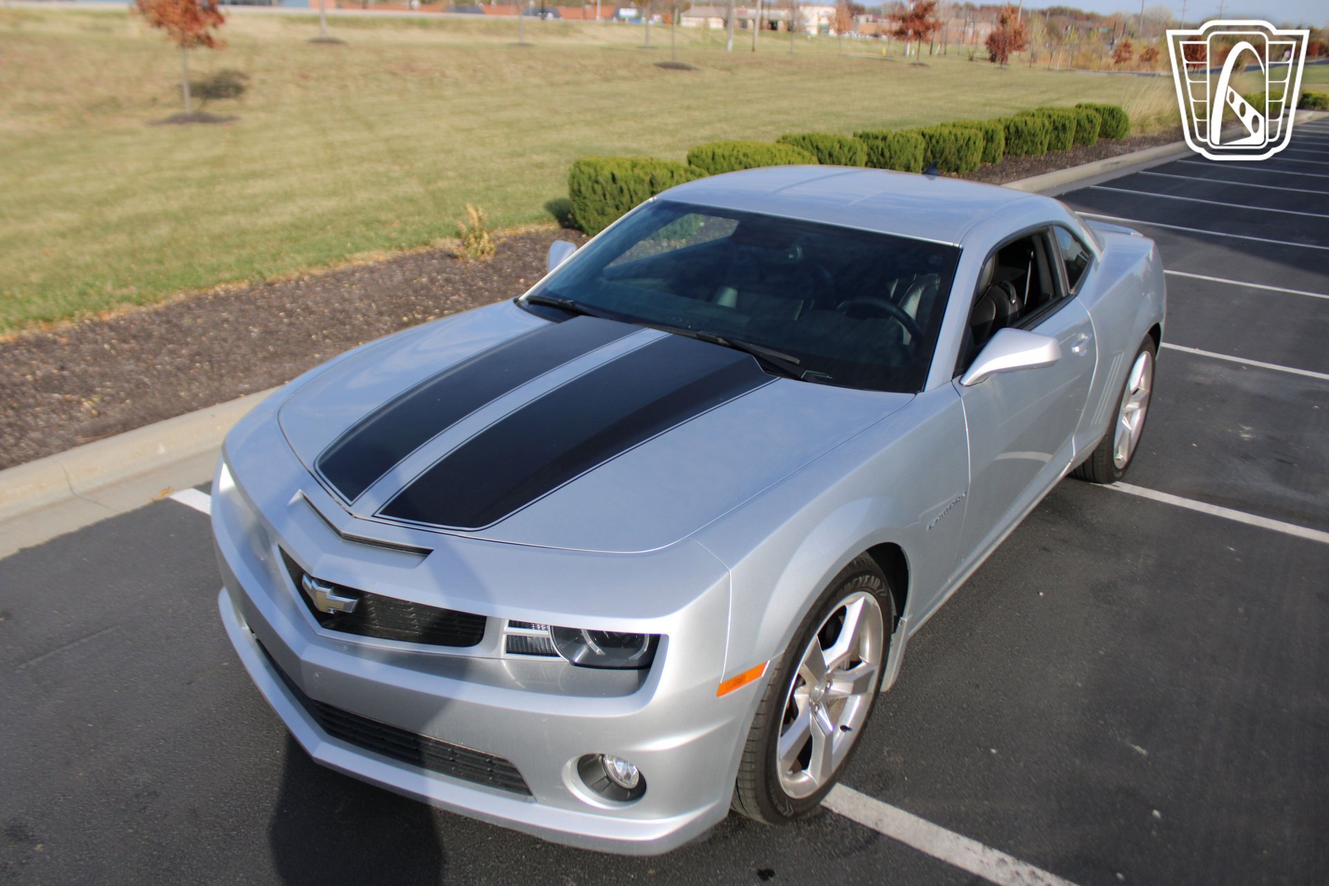Used 2010 Chevrolet Camaro SS w/ RS Package RWD image 9