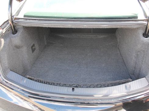 Used 2017 Cadillac XTS Luxury image 17