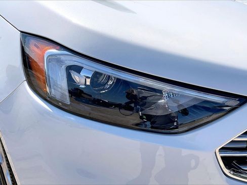 Certified 2022 Ford Edge SEL w/ Convenience Package image 33