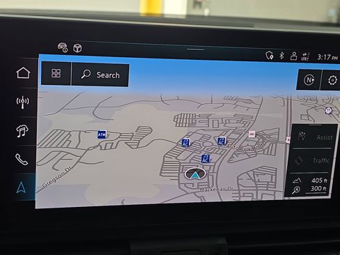 Used 2025 Audi Q5 e Premium Plus w/ Premium Plus Package image 22